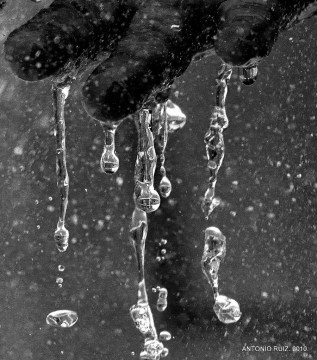 manos lluvia. latalegadepan